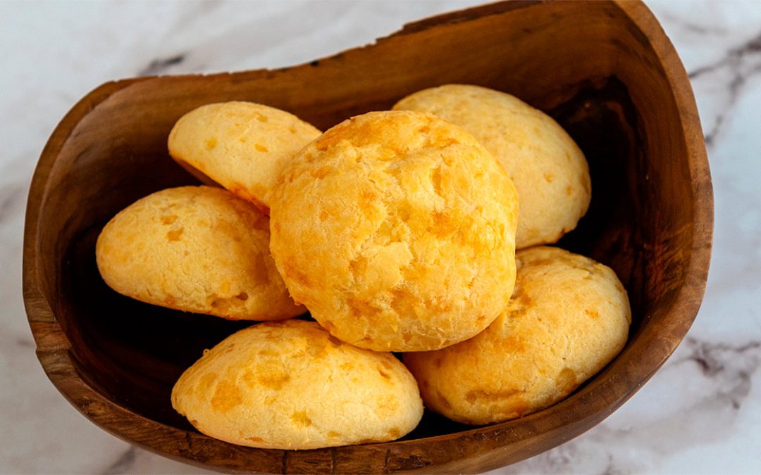 Authentic Brazilian Cheese Bread – Pão de queijo